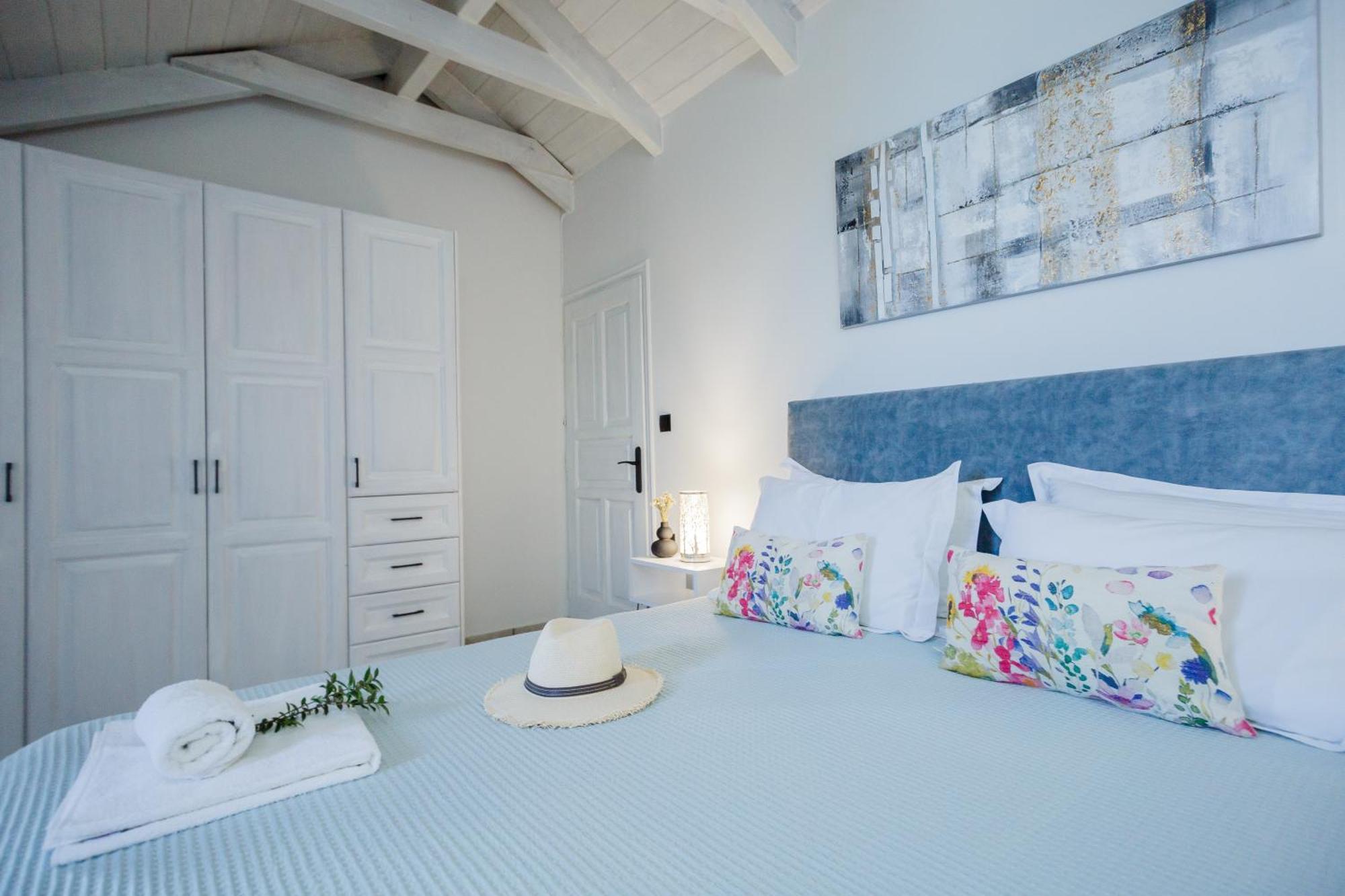Holiday home Tonias - Thea House And Vrachos Attic