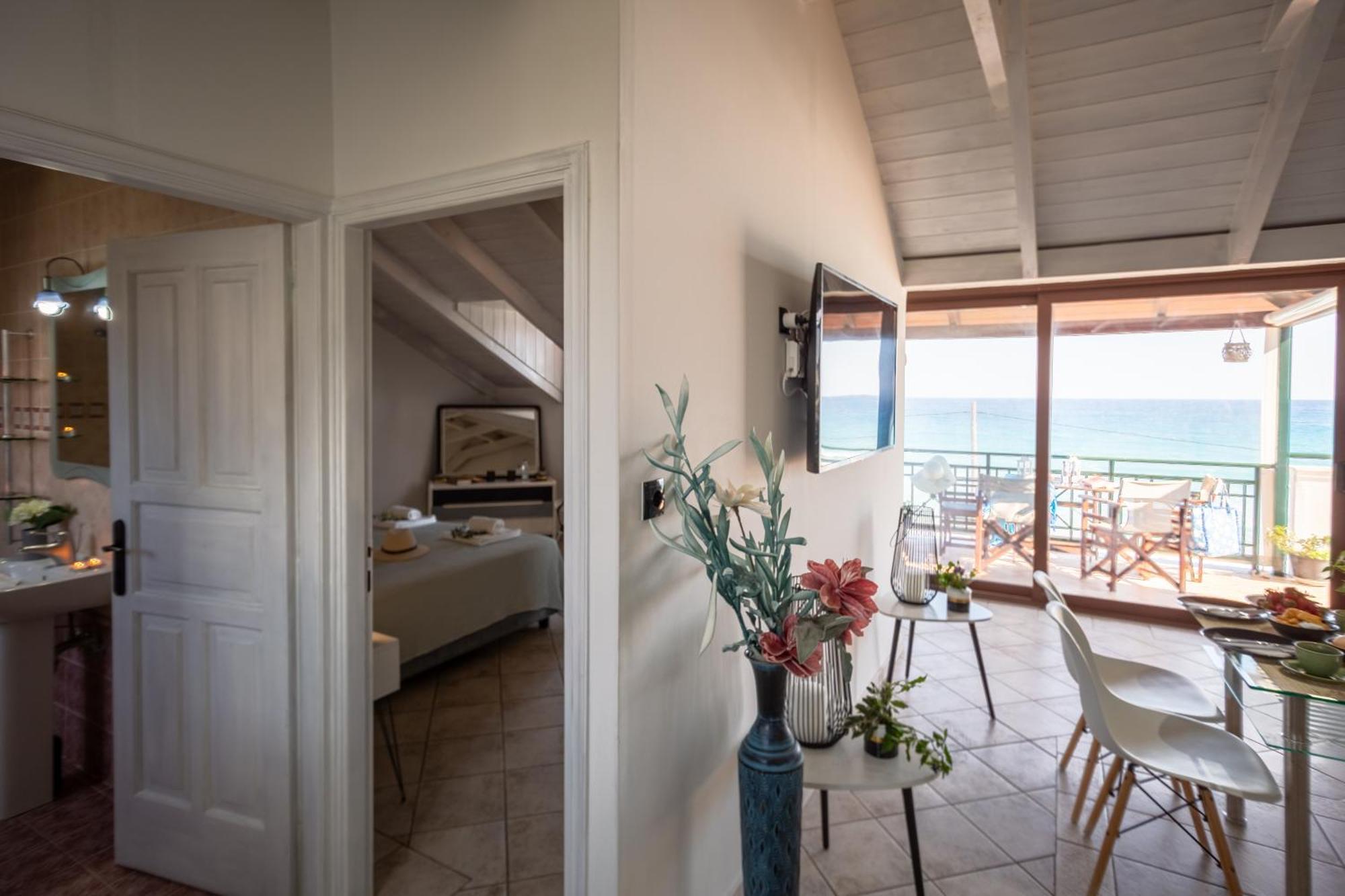 Holiday home Tonias - Thea House And Vrachos Attic